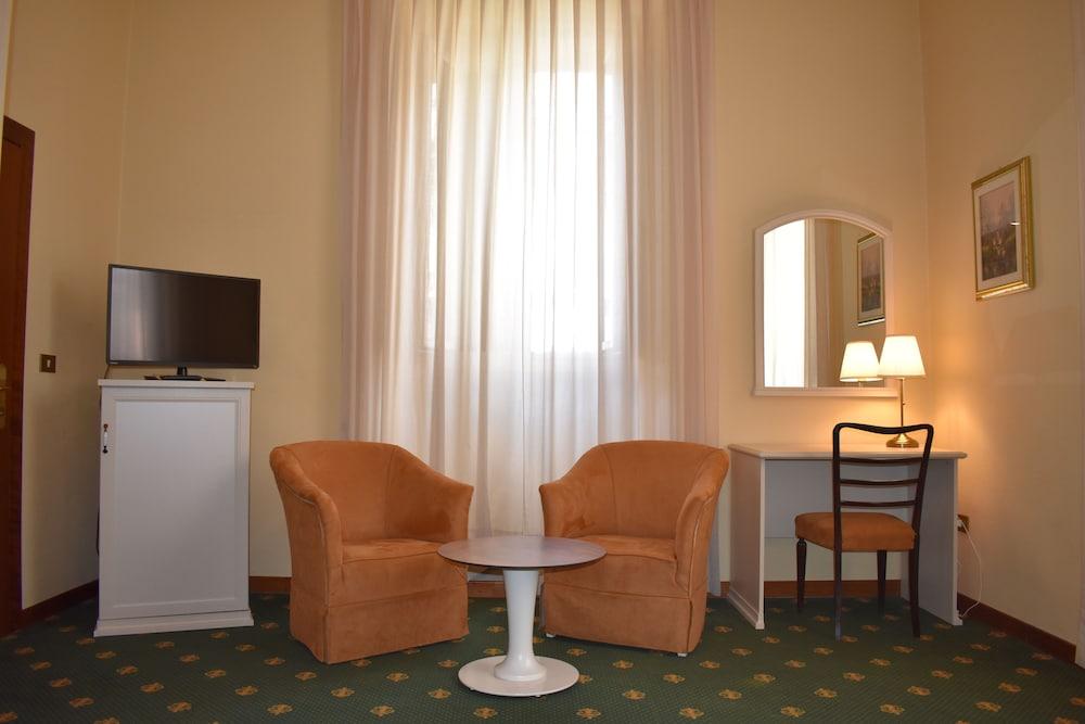 Grand Hotel Plaza & Locanda Maggiore Montecatini Terme Exterior photo